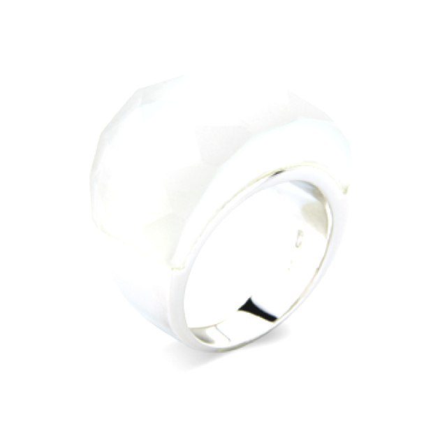 So Jewellery ring wins recognition at awards show